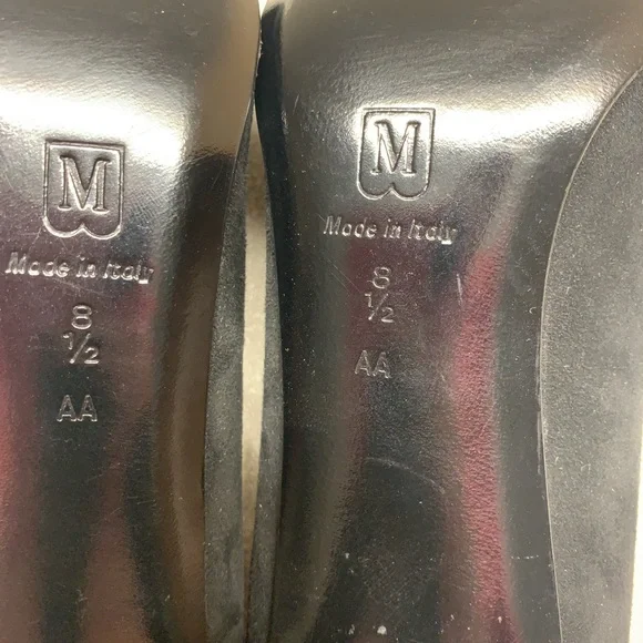 Bruno Magli Black Floral Suede Leather Heels – Size 8.5 AA - Picture 8 of 10